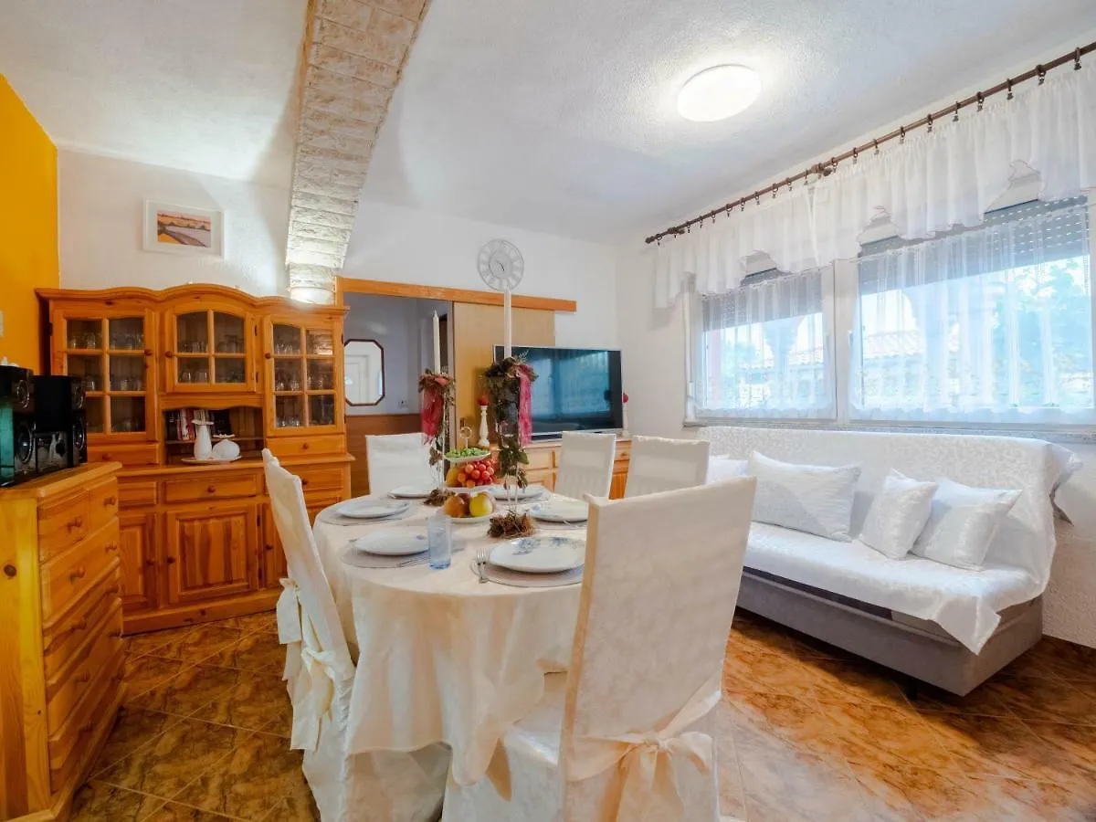 Apartments Anamarija Medulin Croacia
